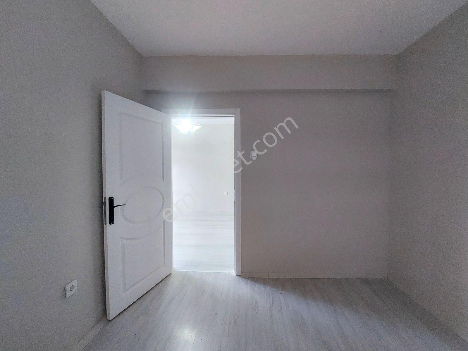 Dikmen 19mayıshst Yakını Satılık Fullyapılı 3+1 Bahçe Kullanımlı - Görsel 21