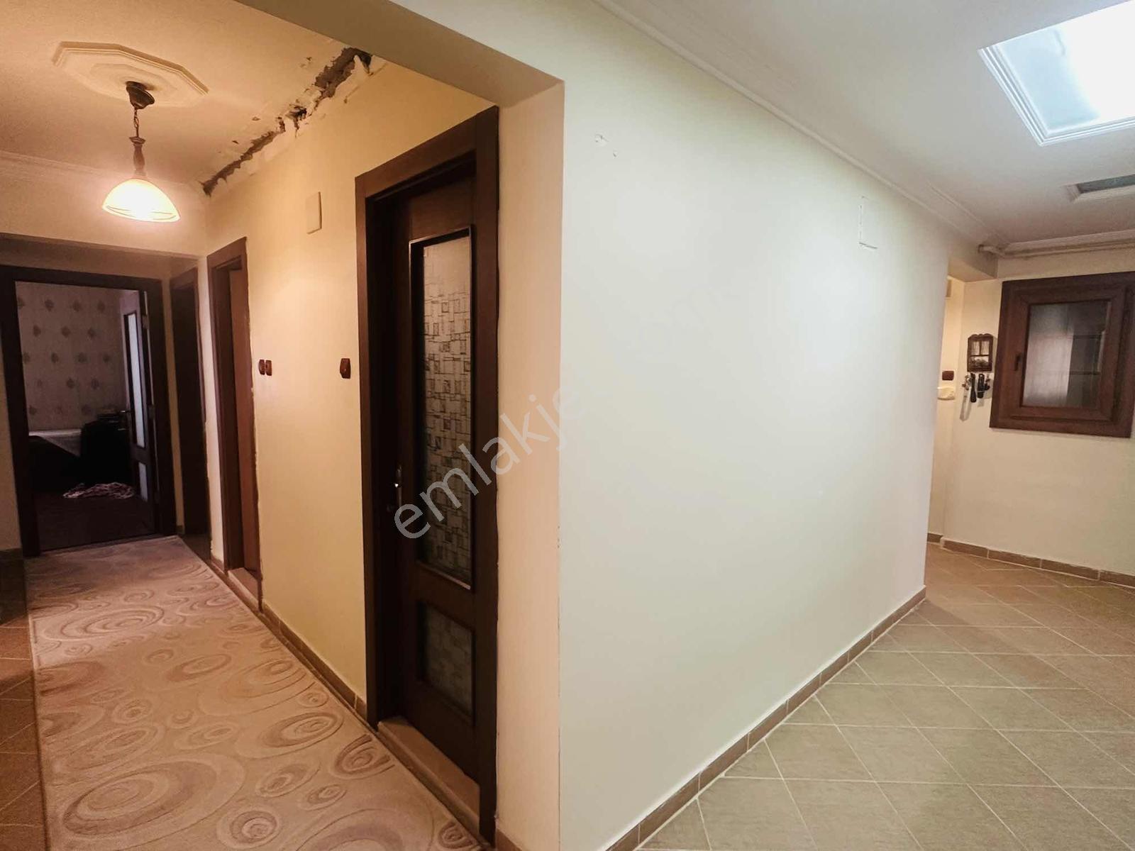 Remax Yeni Gayrimenkul´den Merkezi Lokasyonda Satlık Daire - Görsel 14