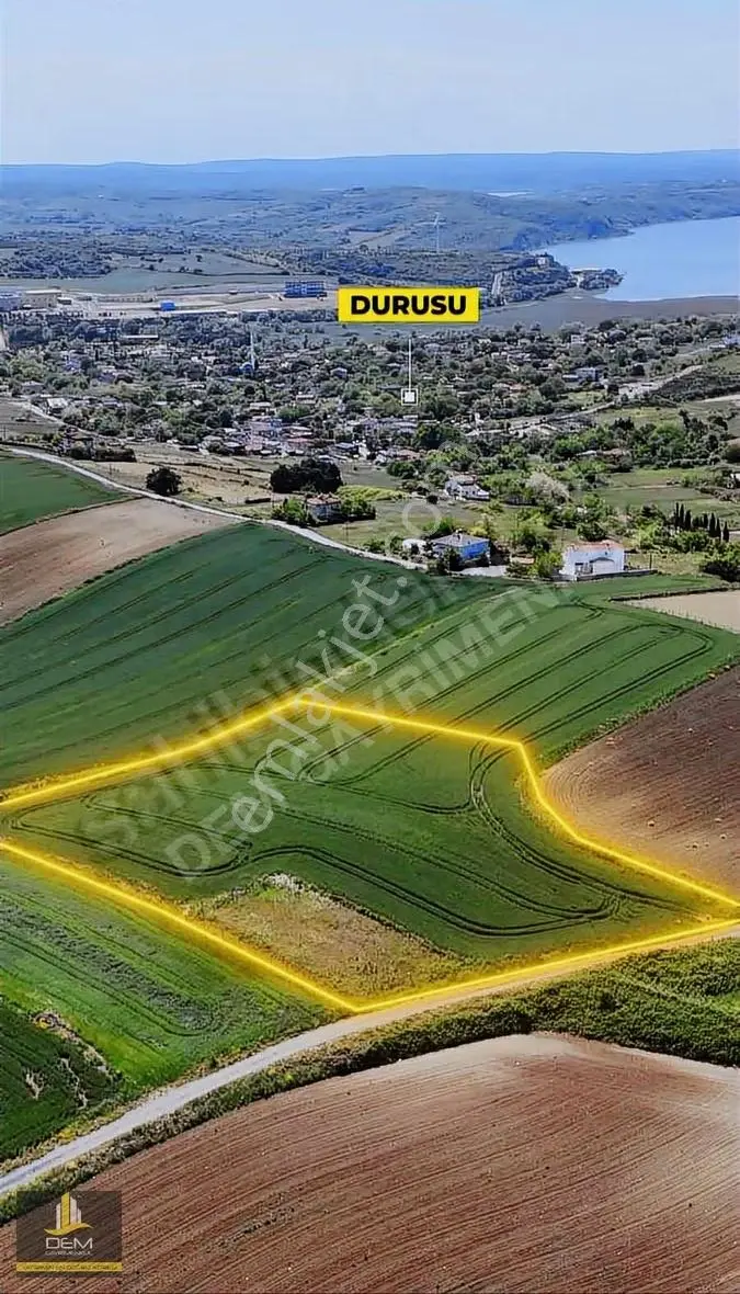 Arnavutköy Yeniköyde Satılık 300 Metre Tarla