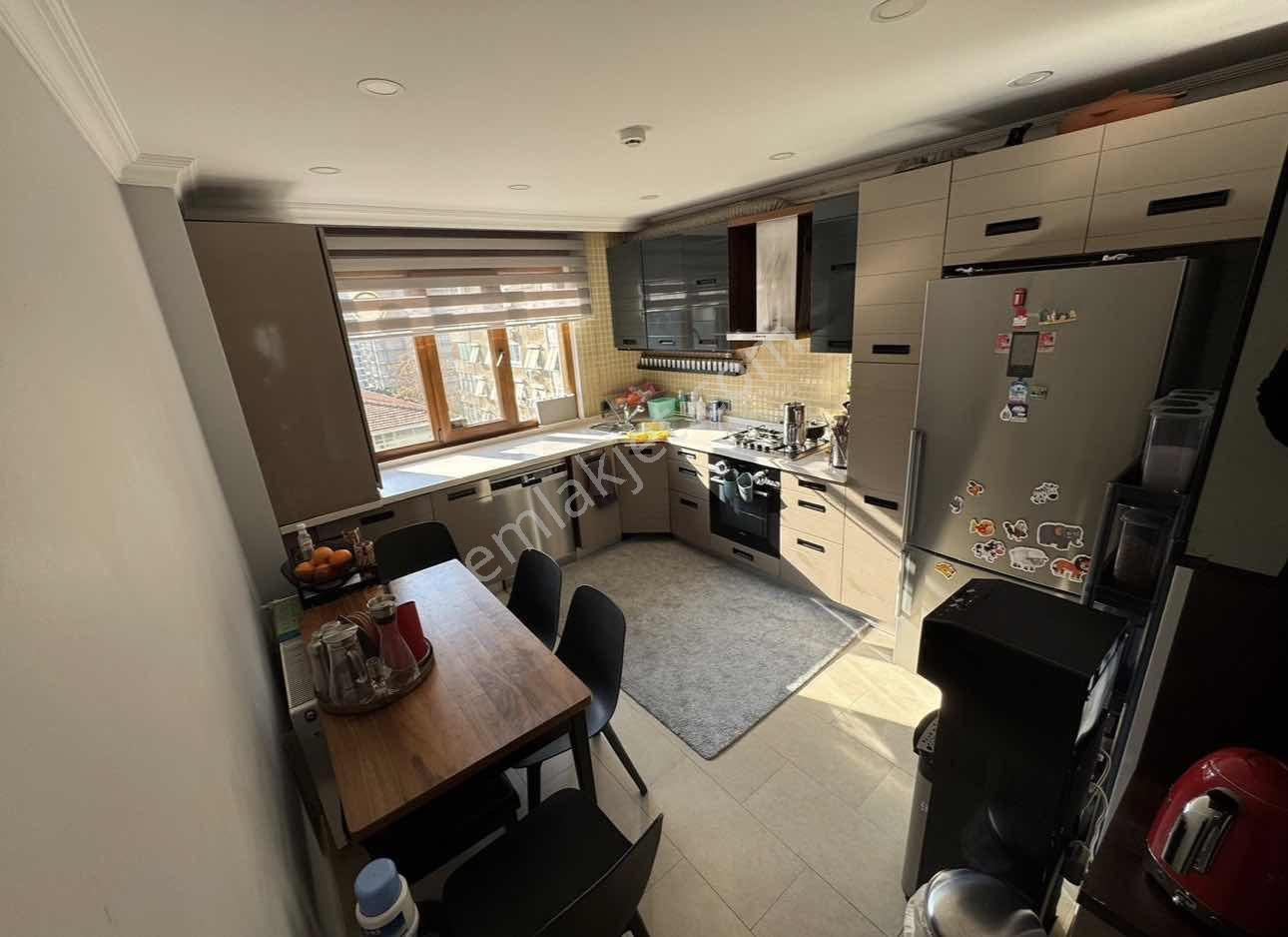 Suadiye Ada Apt - 175 M2 Geniş 3+1 Özel Tasarım - Site Özellikli - Görsel 24