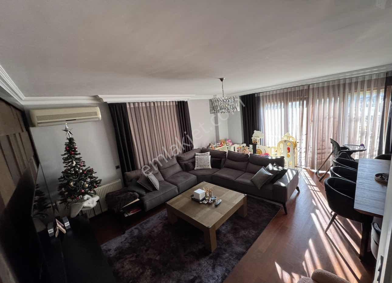 Suadiye Ada Apt - 175 M2 Geniş 3+1 Özel Tasarım - Site Özellikli - Görsel 6