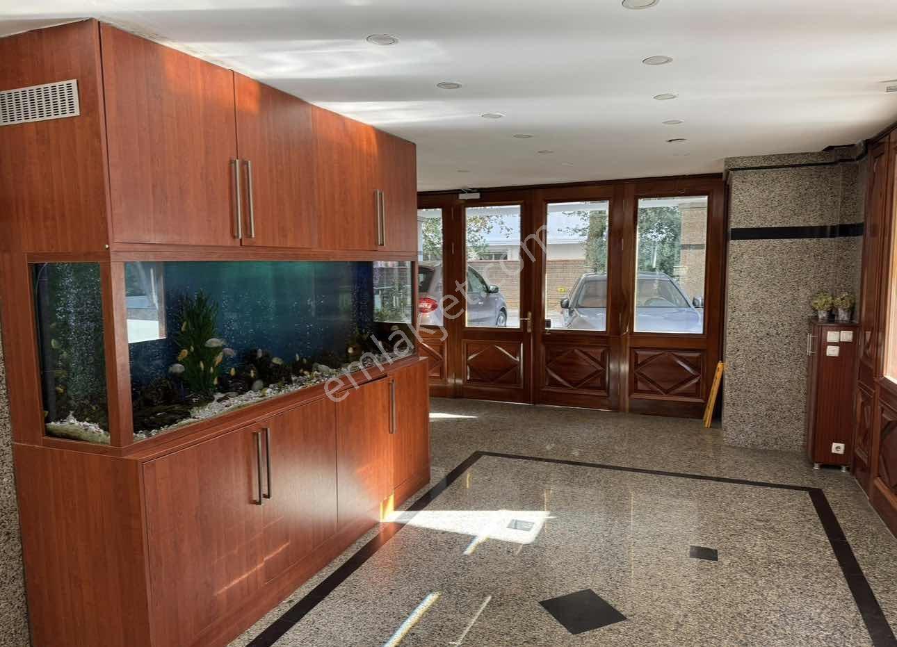 Suadiye Ada Apt - 175 M2 Geniş 3+1 Özel Tasarım - Site Özellikli - Görsel 32