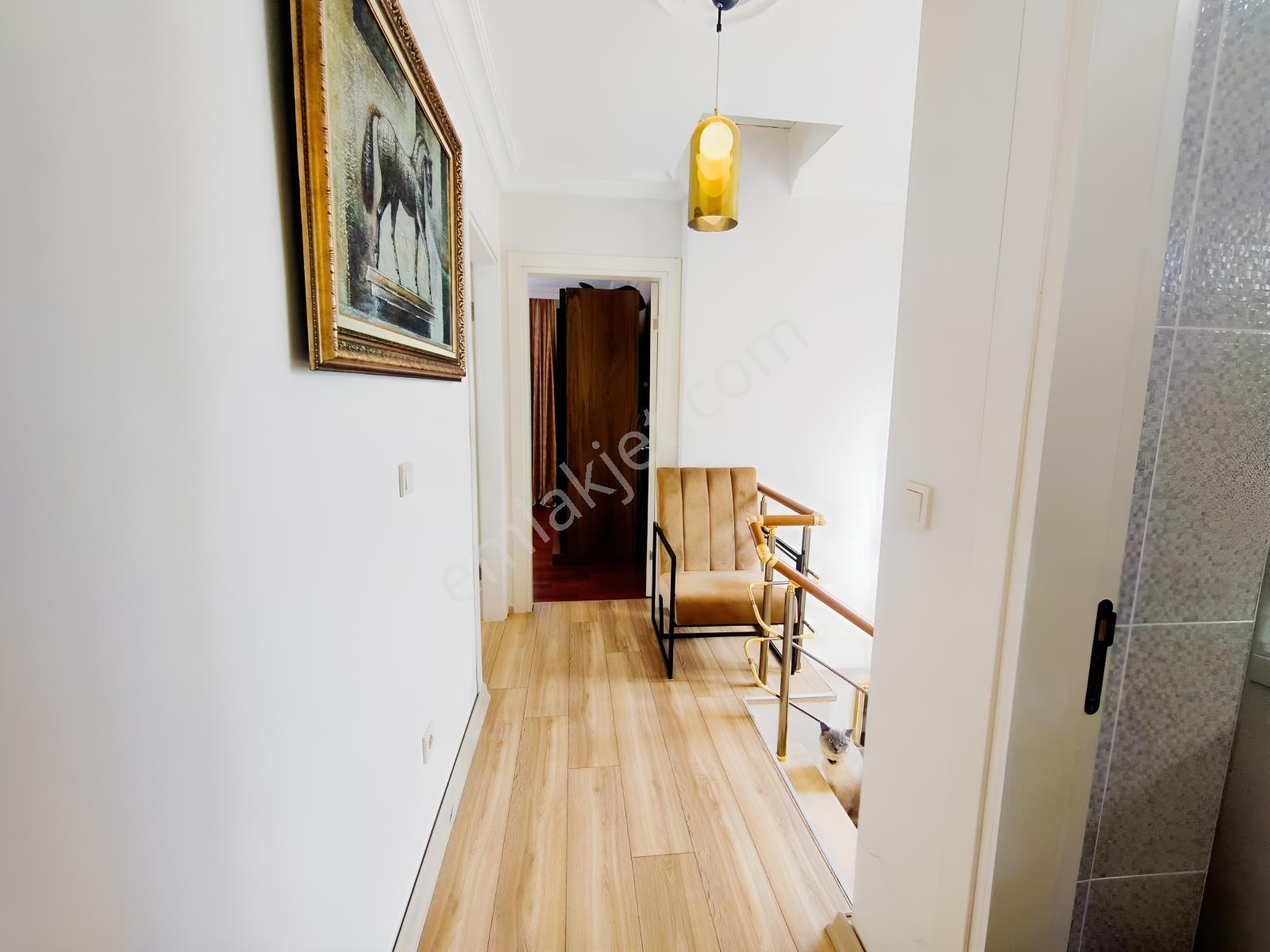 Şile'de Havuzlu Butik Sitede Müstakil Satılık 4+2 Villa - Görsel 4