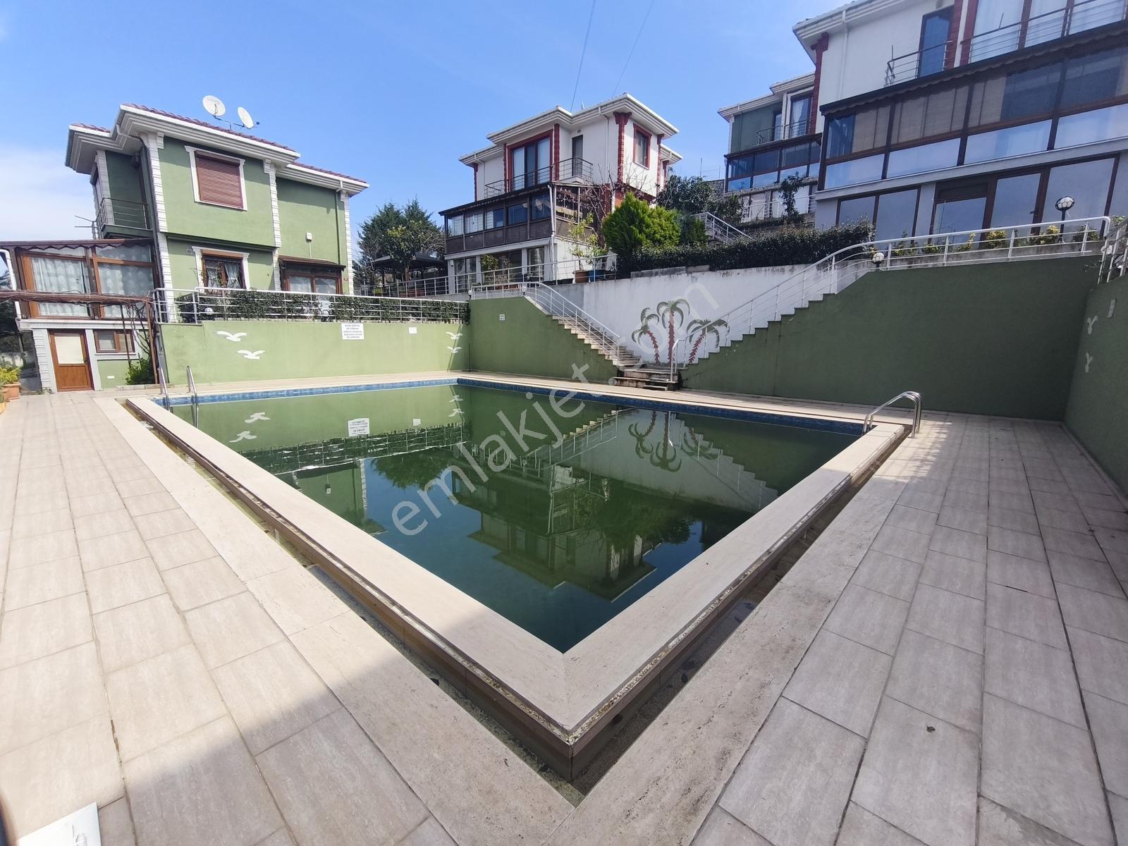 Şile'de Havuzlu Butik Sitede Müstakil Satılık 4+2 Villa - Görsel 12