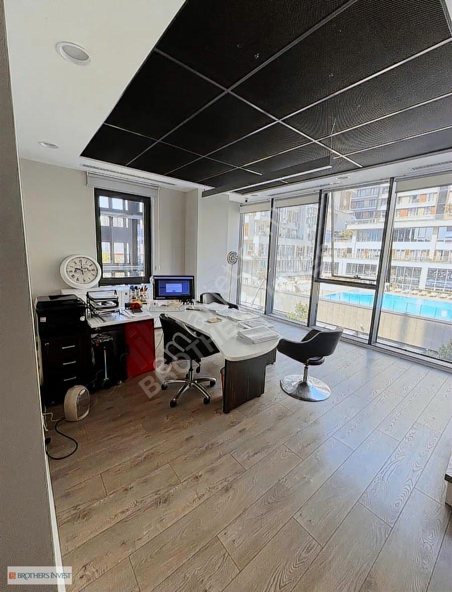 Nef 11 Ofis Blokta Lüks Eşyalı, Havuz Manzaralı, Ferah Ofis - Görsel 9