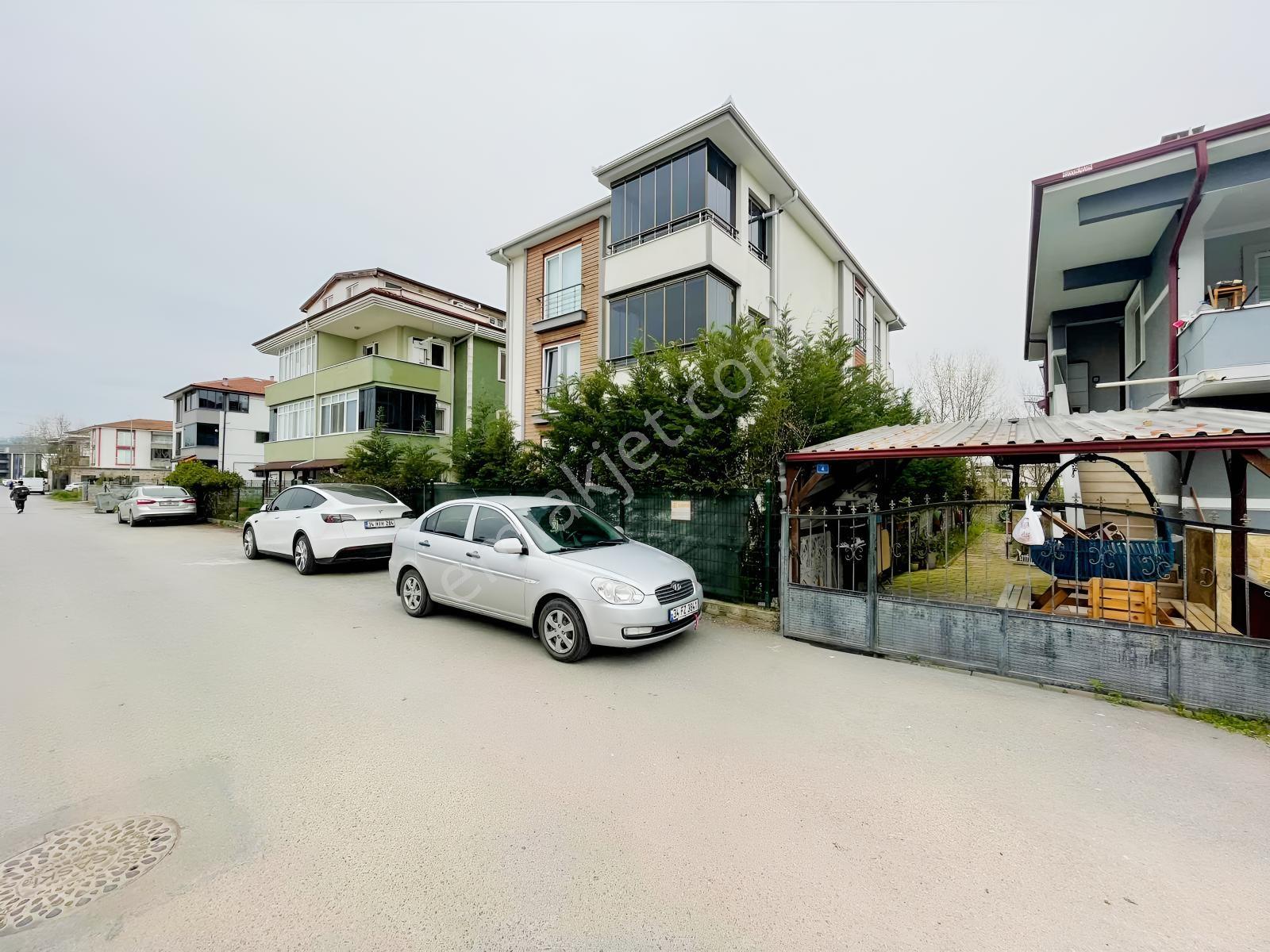 Yazlıkta 3+1 Bahçeli Bakımlı Kiralık Daire - Görsel 2