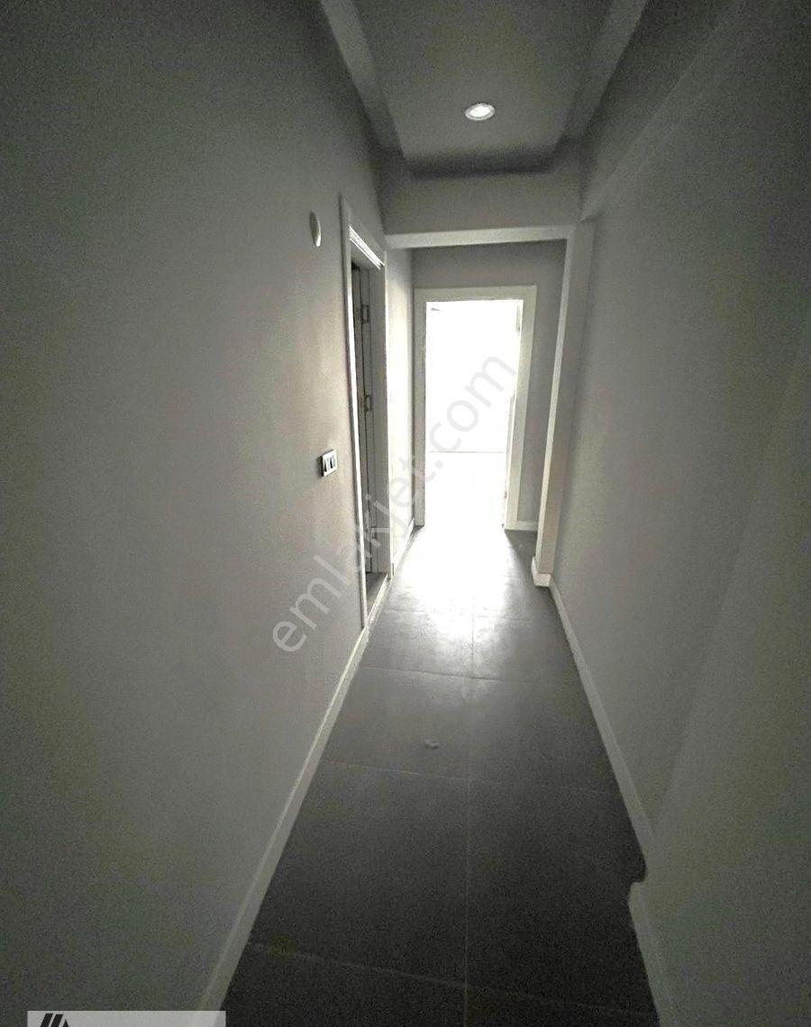 Arteden Taşınmaya Hazır Prestijli Binada Hazır Ofis - Görsel 8