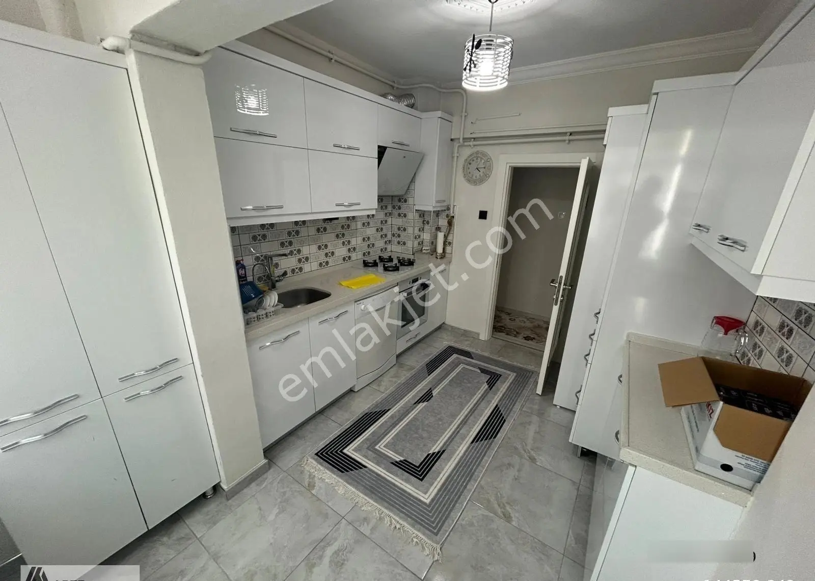 17 Eylül'de 90 M2 Masrafsız 2+1 Ara Kat Balkonlu Satılık Daire - Görsel 18