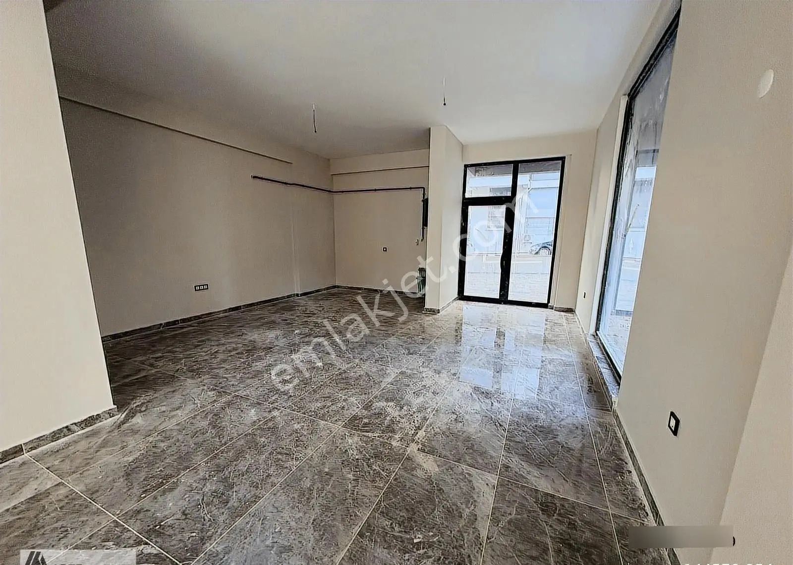 Arte'den Paşakent Mahallesinde Kiralık 2 Katlı İş Yeri - Görsel 2