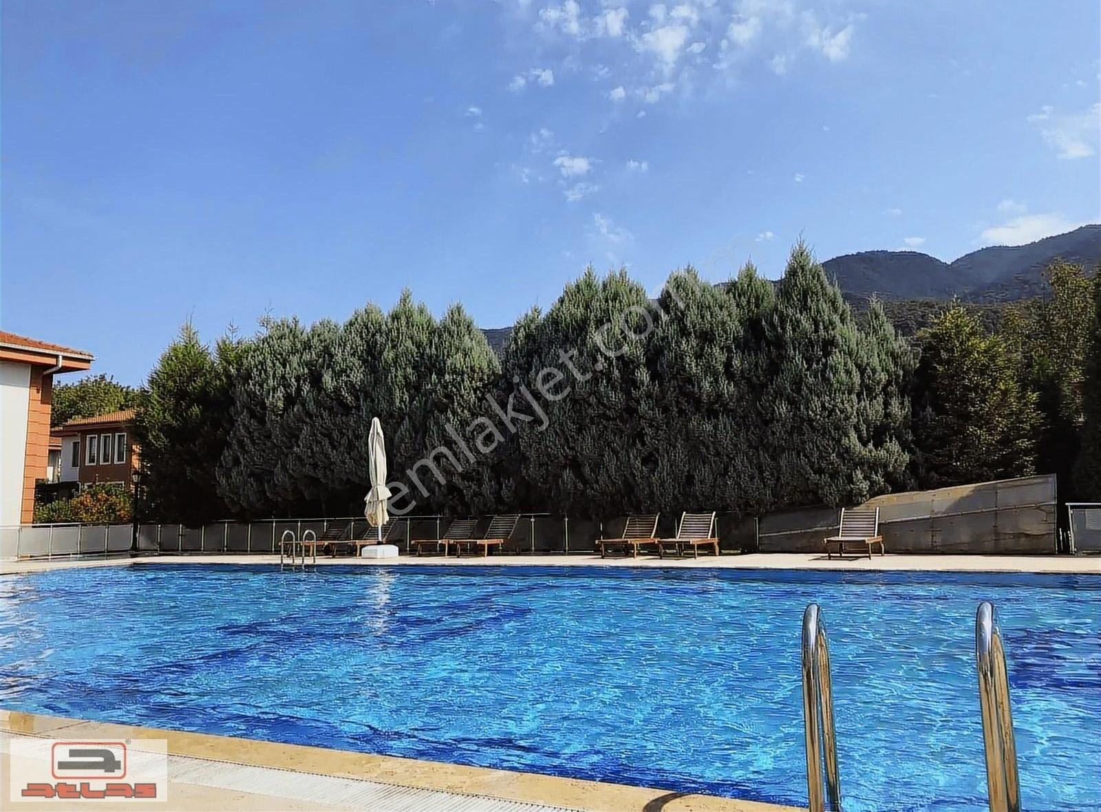 Atlas Emlak Kartepe Kiralık Eşyalı Villa - Görsel 14