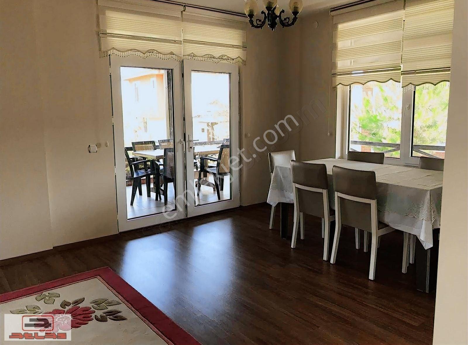 Atlas Emlak Kartepe Kiralık Eşyalı Villa - Görsel 23