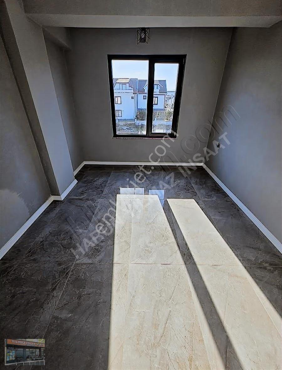 Müstakil Bahçeli Ön Cephe Triplex 3+1 Villa - Görsel 22