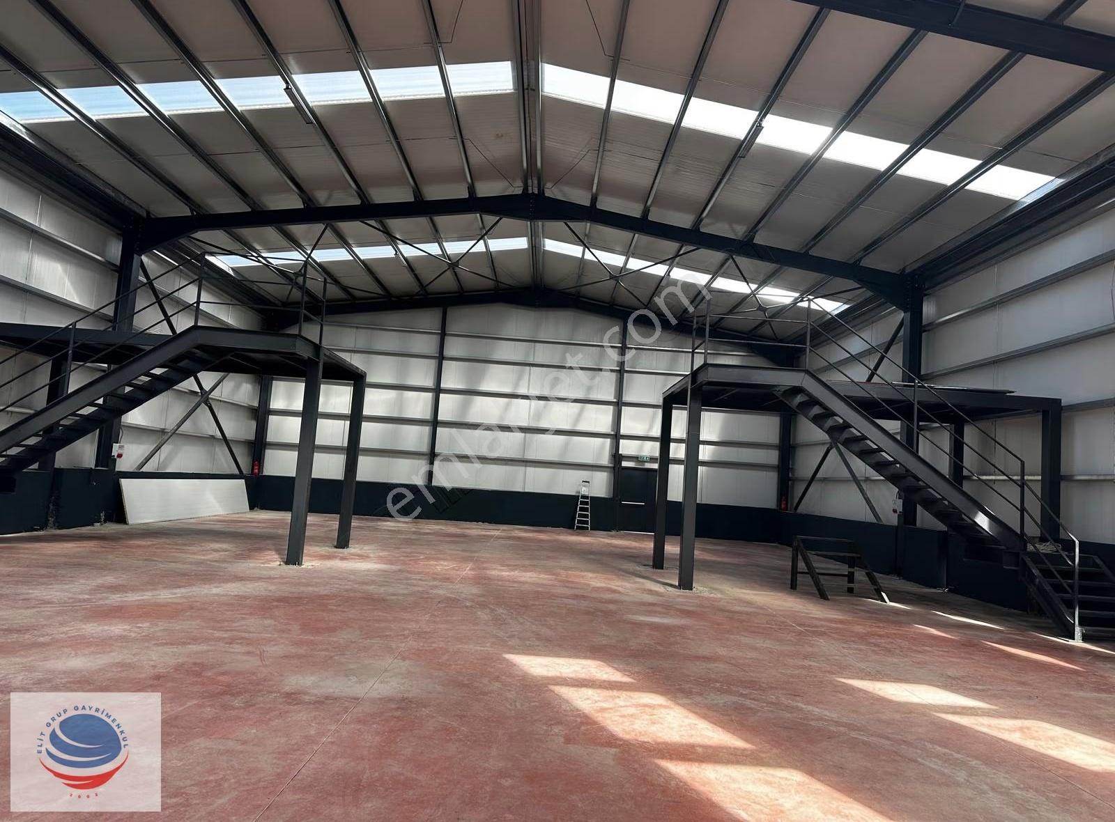 Gebze'de Ruhsatlı Kiralık 550m² Kapalı 600m² Açık Depo - Görsel 21