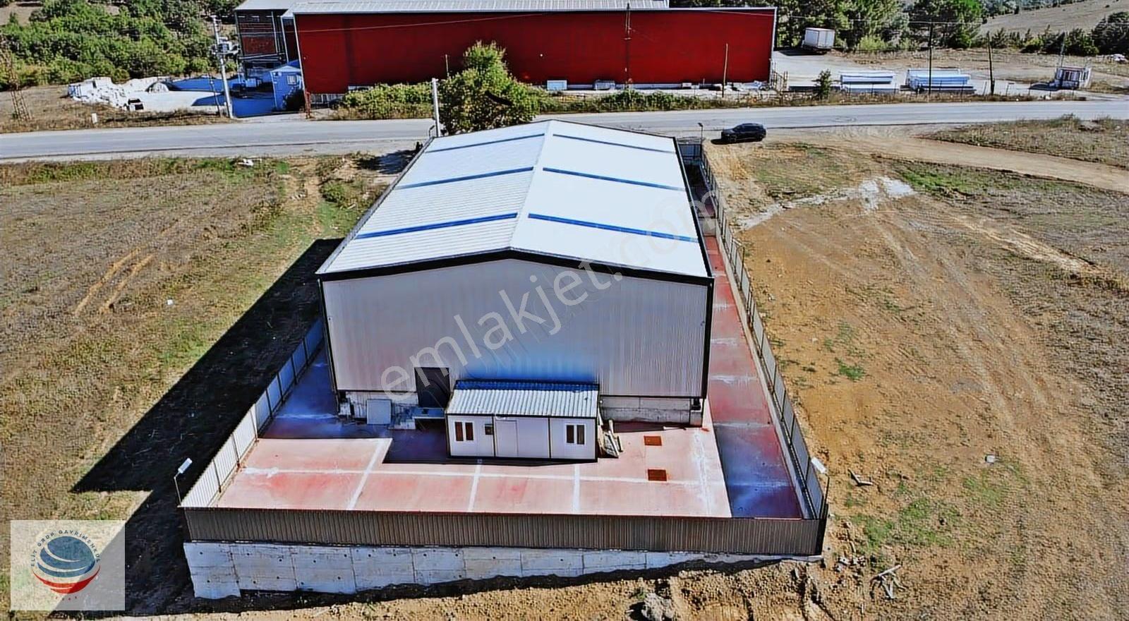 Gebze'de Ruhsatlı Kiralık 550m² Kapalı 600m² Açık Depo - Görsel 2