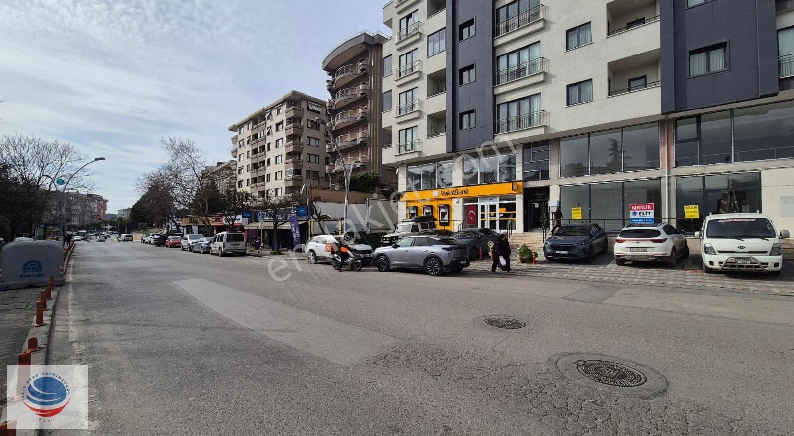 Gebze Atatürk Caddesinde 740 M² Prestijli Kiralık Dükkan - Görsel 7