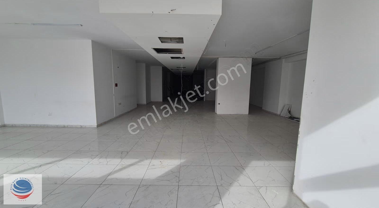 Gebze Atatürk Caddesinde 740 M² Prestijli Kiralık Dükkan - Görsel 2