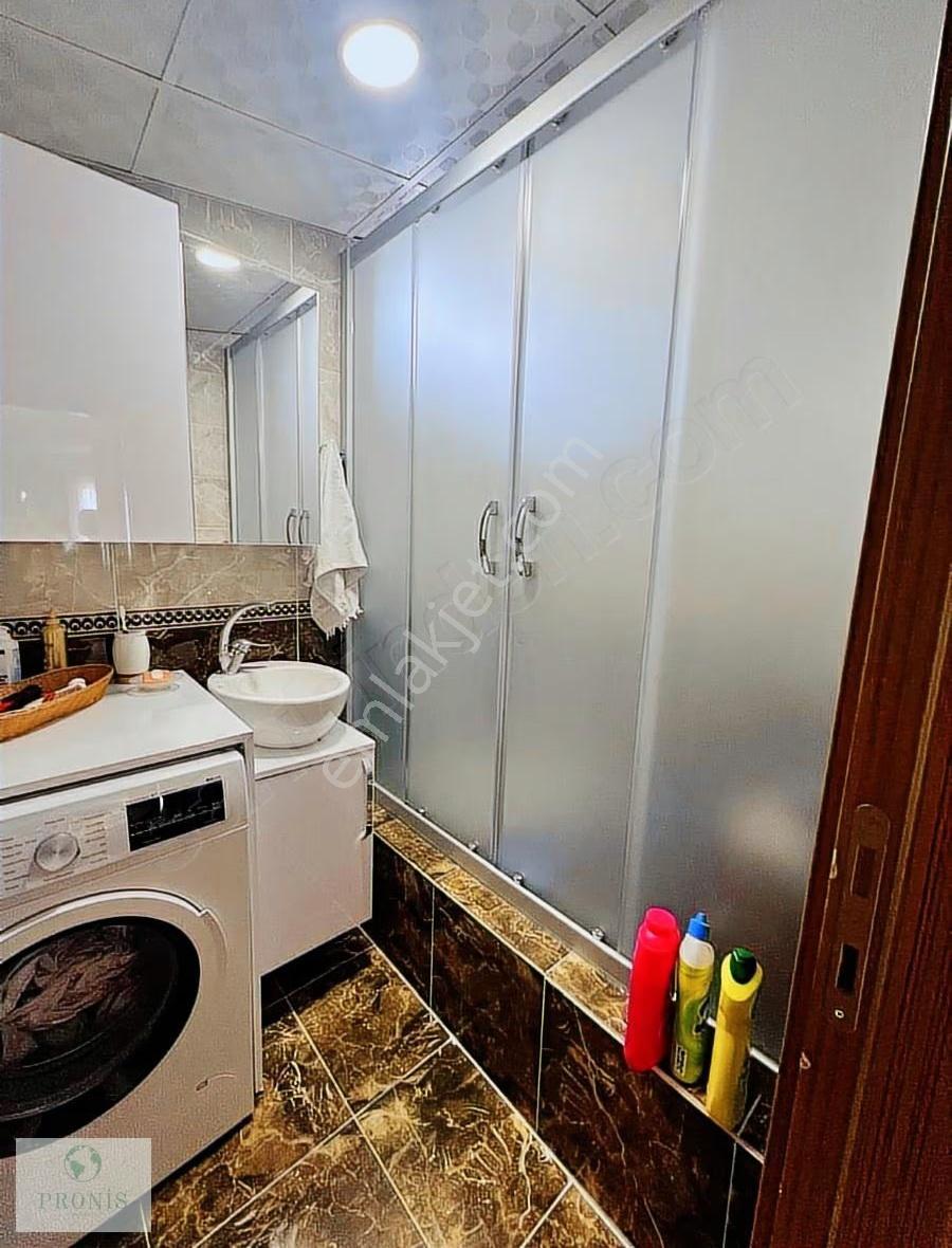 Barbaros'ta 5+1 Bahçeli Müstakil Girişli Satılık Triplex - Görsel 26