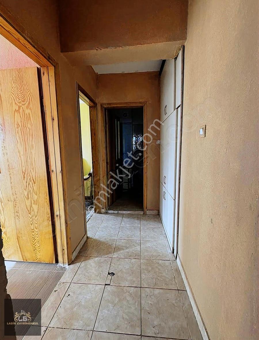 Bosna Hersek Mh.papatya Sitesinde Ara Kat Kiralık Daire - Görsel 12