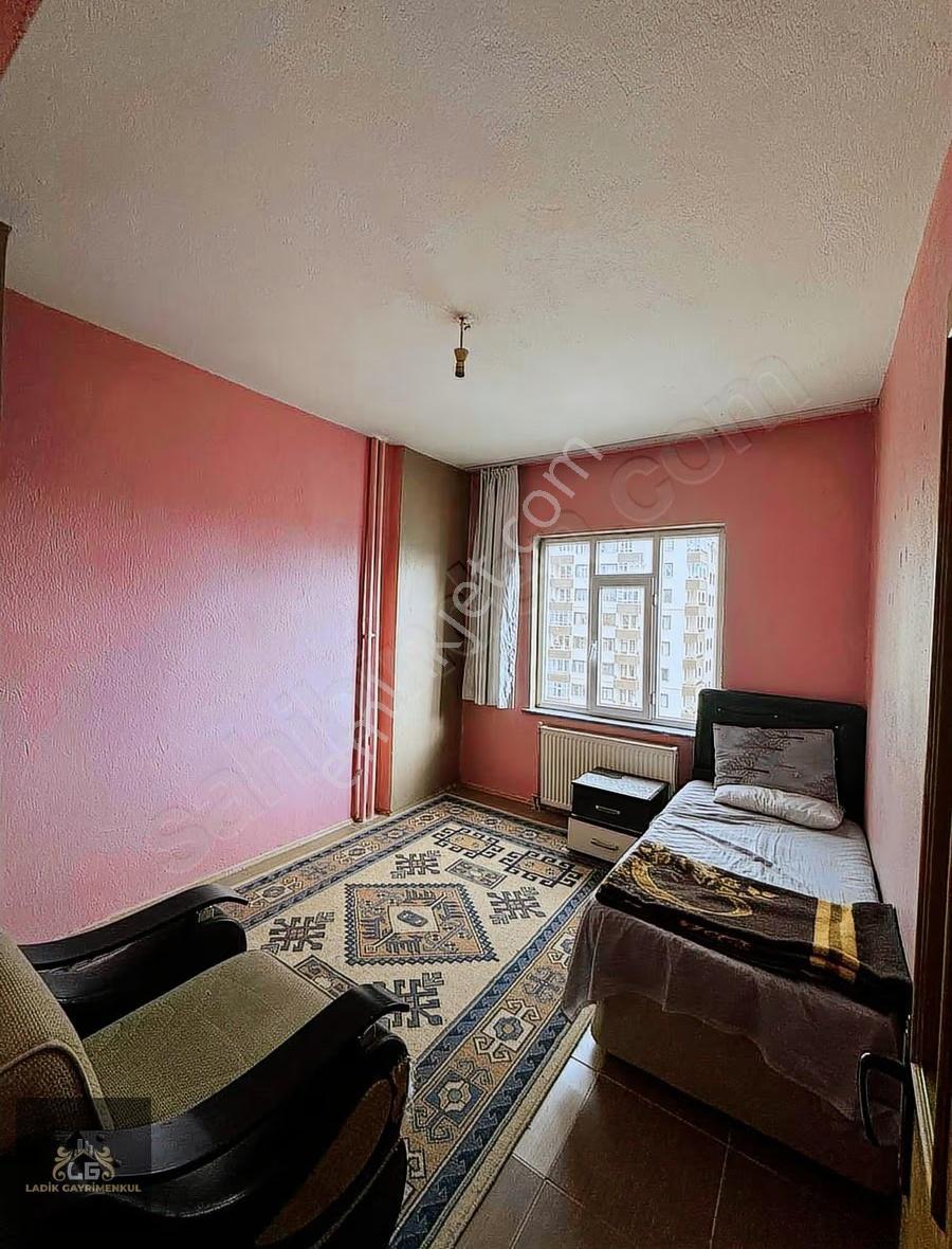 Bosna Hersek Mh.papatya Sitesinde Ara Kat Kiralık Daire - Görsel 20