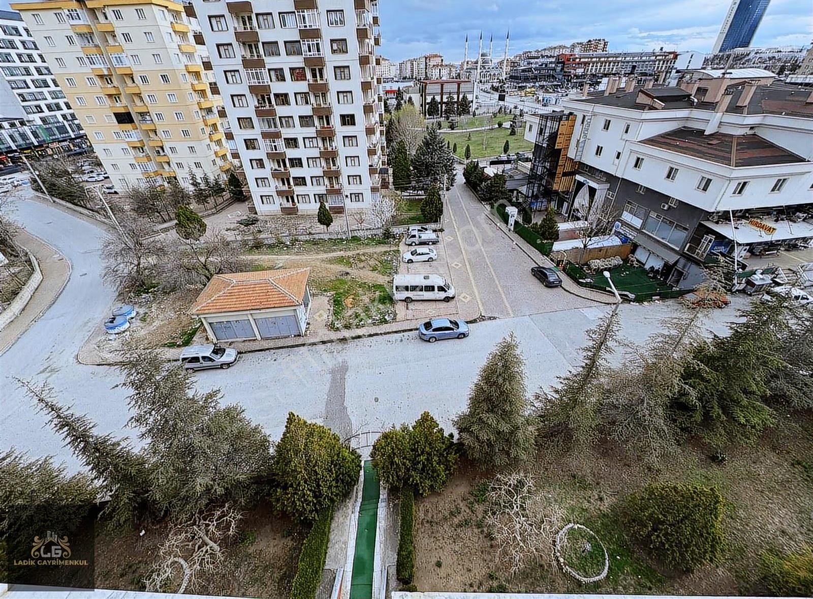 Bosna Hersek Mh.papatya Sitesinde Ara Kat Kiralık Daire - Görsel 5