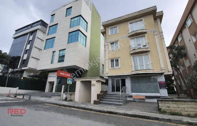 Maltepe Cevizli Kiralık Dükkan | Metroya 100 M, Ön Kullanımlı