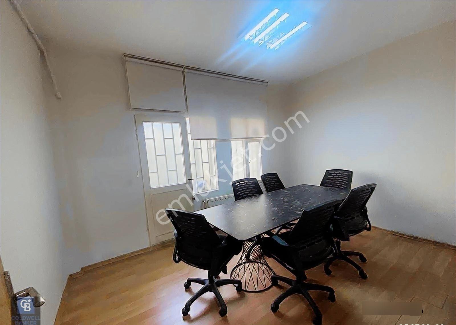 Kızıltoprak Bağdat Caddesinde, Tabela Değerli Kiralık Ofis - Görsel 34