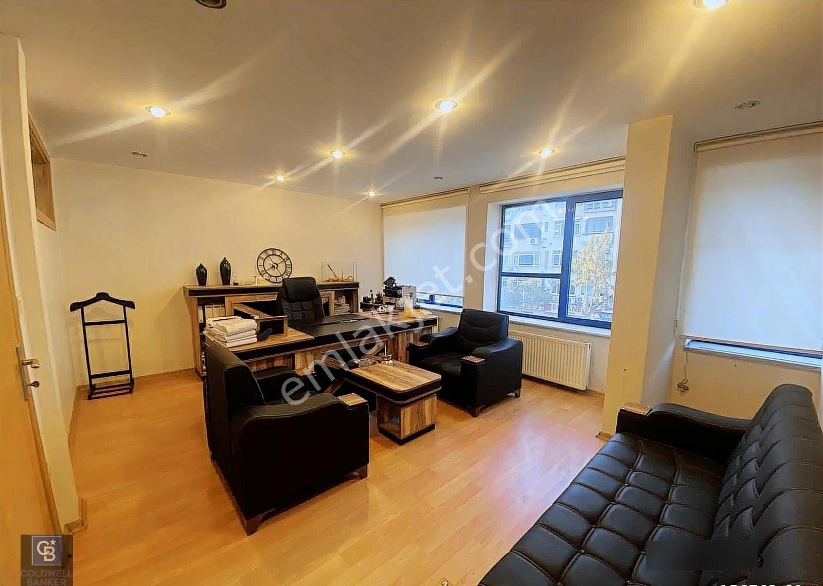 Kızıltoprak Bağdat Caddesinde, Tabela Değerli Kiralık Ofis - Görsel 30