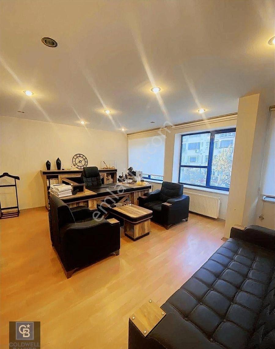 Kızıltoprak Bağdat Caddesinde, Tabela Değerli Kiralık Ofis - Görsel 22