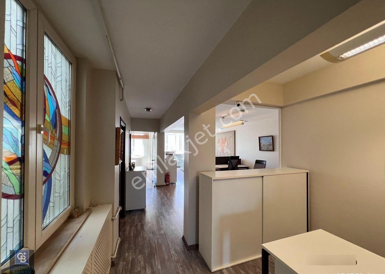Taksim Gümüşsuyu Akm Yanı Eşyalı Deniz Manzaralı Kiralık Ofis - Görsel 52