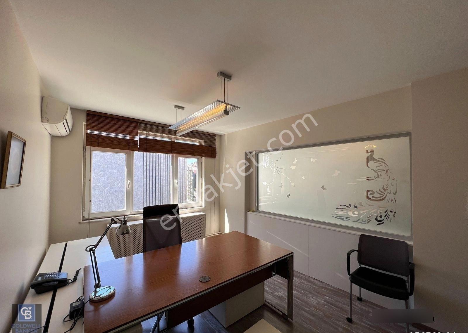 Taksim Gümüşsuyu Akm Yanı Eşyalı Deniz Manzaralı Kiralık Ofis - Görsel 46