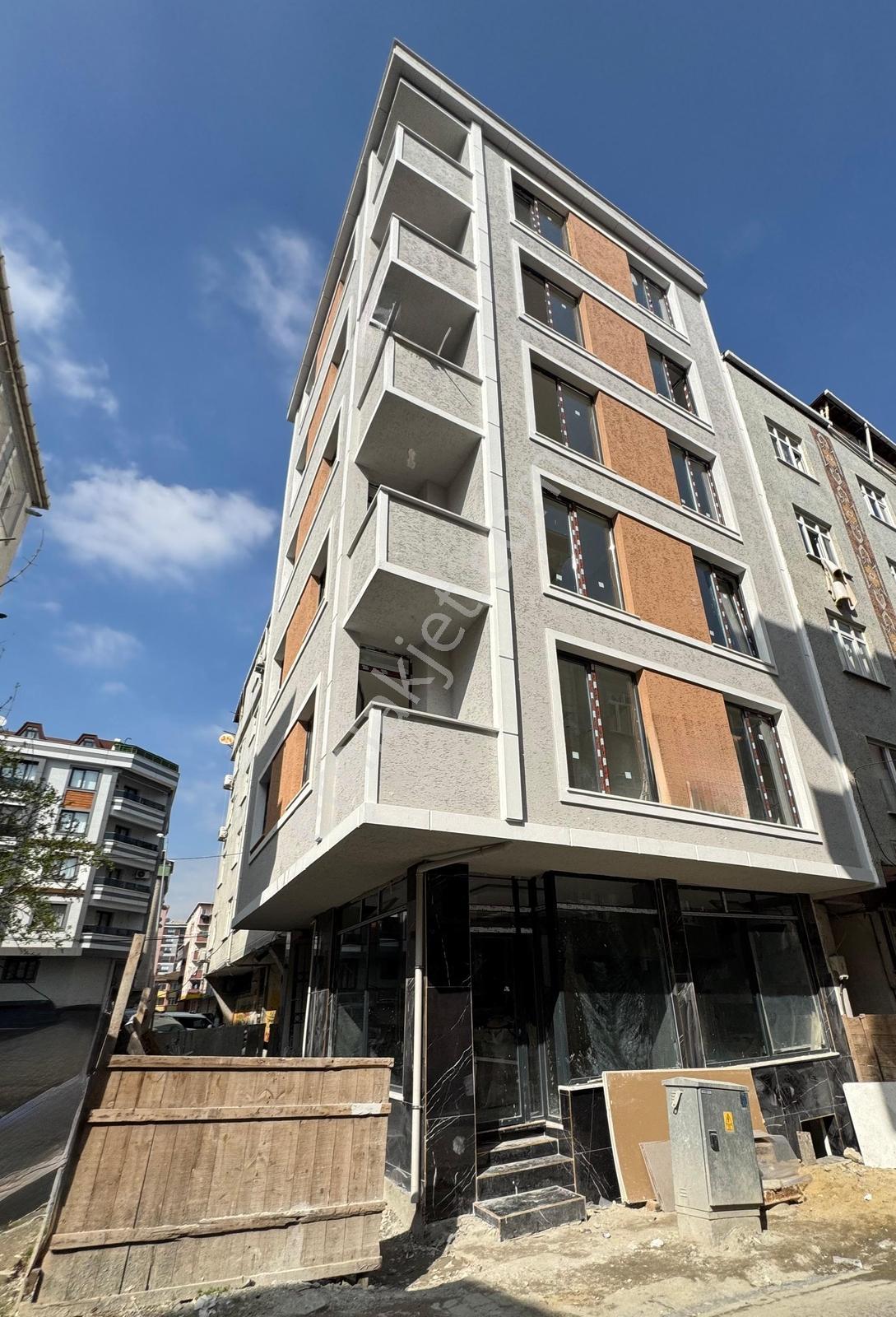 Next House'dan Bahçelievlerde 2 Katlı Çok Amaçlı Dükkan