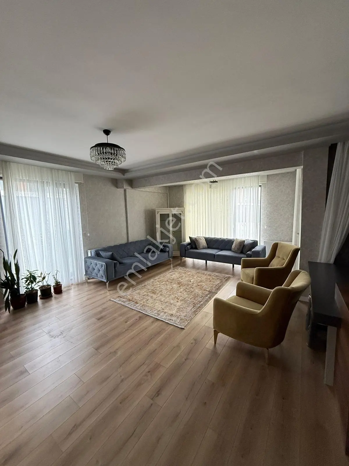 Cb Premıum'dan Kayı Mahallesi'nde Full Eşyalı Yapılı 4+1 Villa - Görsel 32