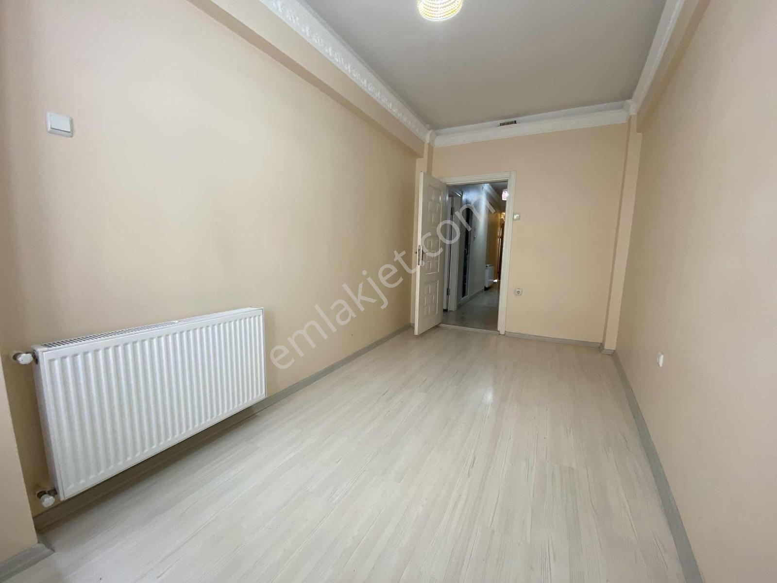 Başar Gayrimenkulden Çiftlik Mah.de 2+1 Kiralık Daire - Görsel 6