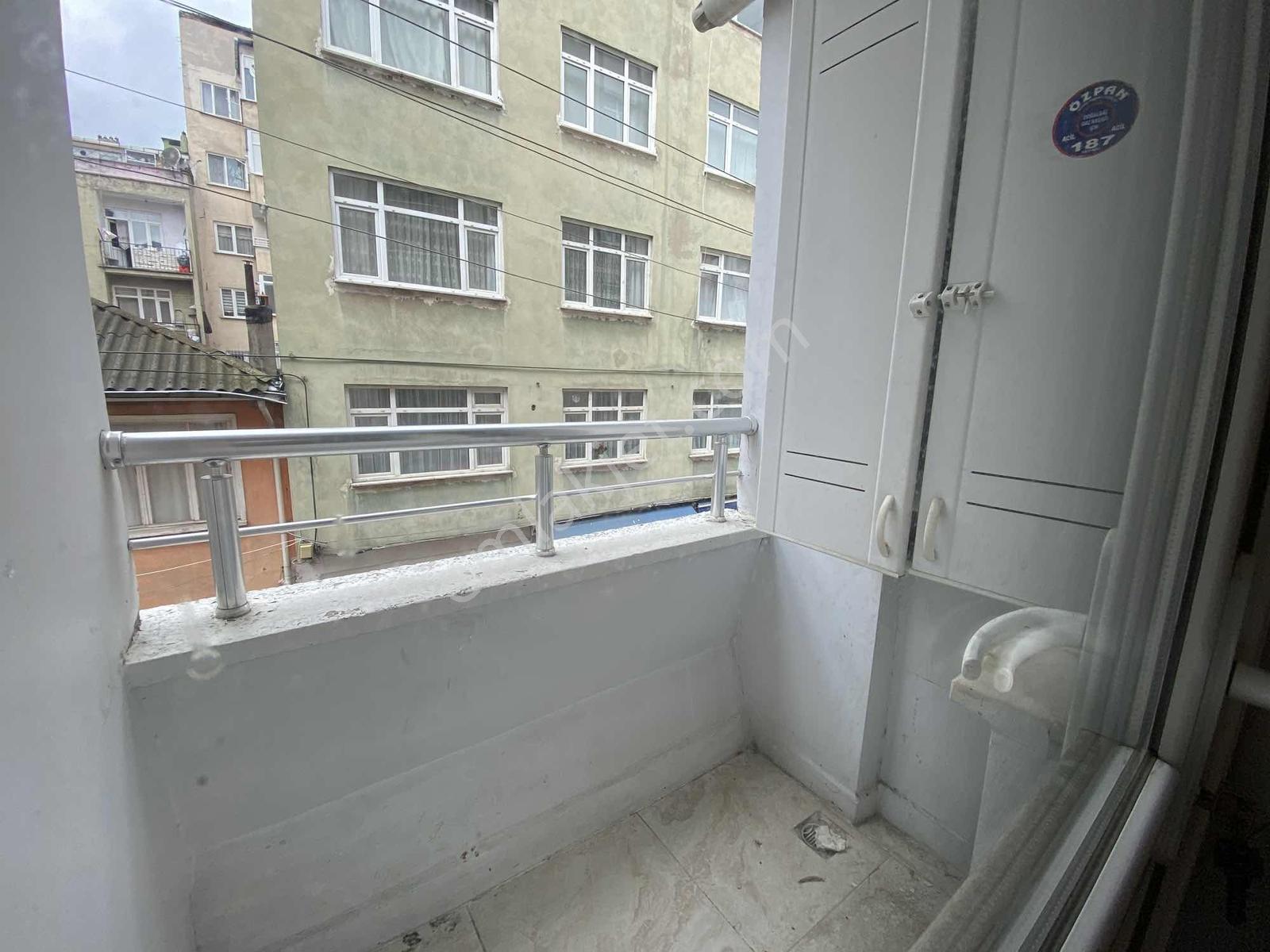 Başar Gayrimenkulden Çiftlik Mah.de 2+1 Kiralık Daire - Görsel 17