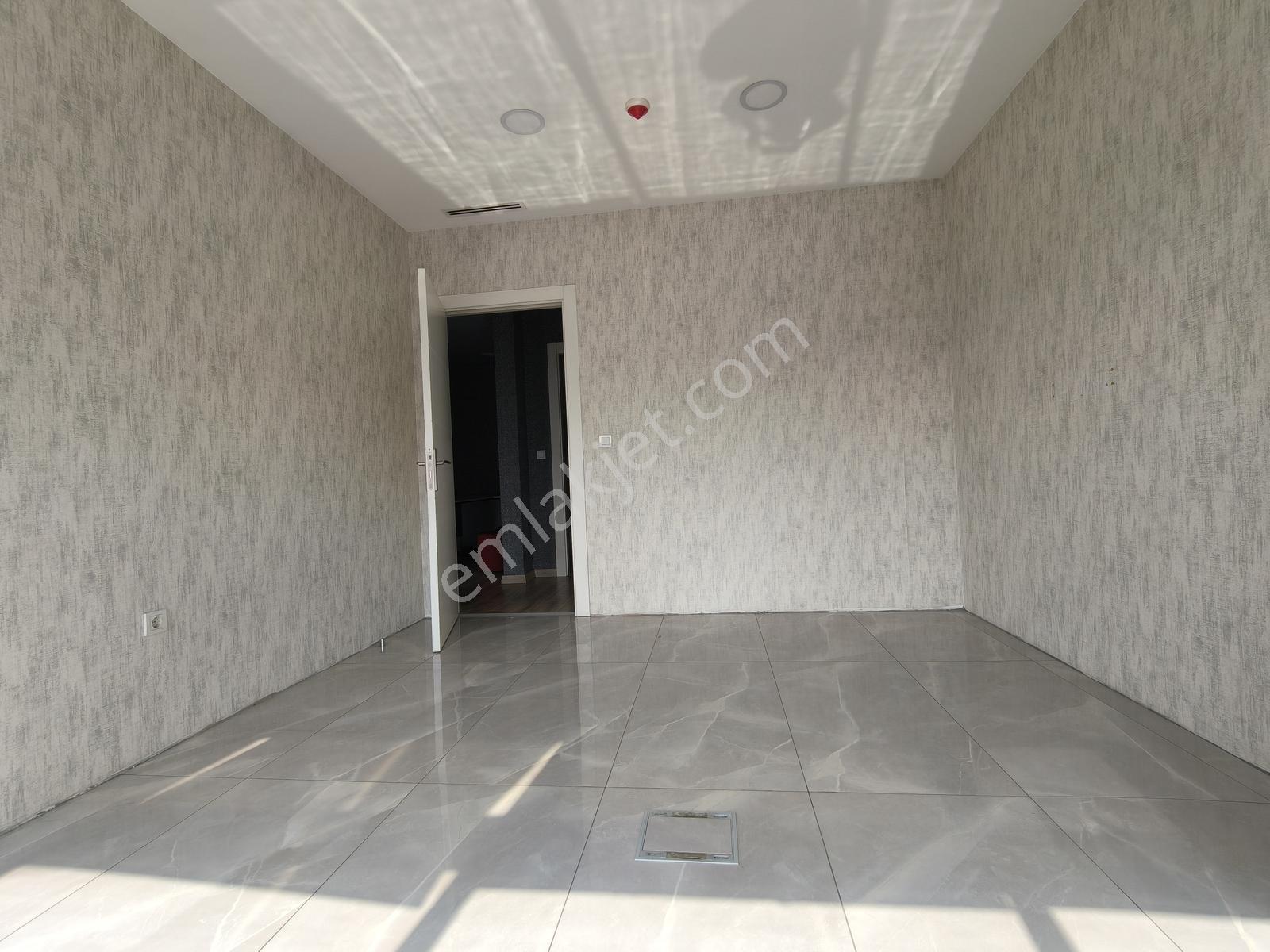 1071 Usta Plazada/5.katta/yapılı/bakımlı/95 M2/2+1/köşe Ofis - Görsel 22