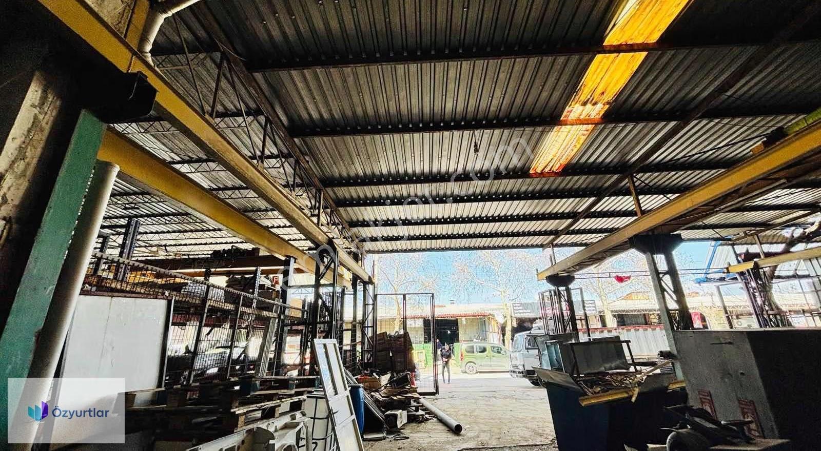 Kenan Evren Sanayi Sitesi'nde Çiftli Dükkan - Görsel 5