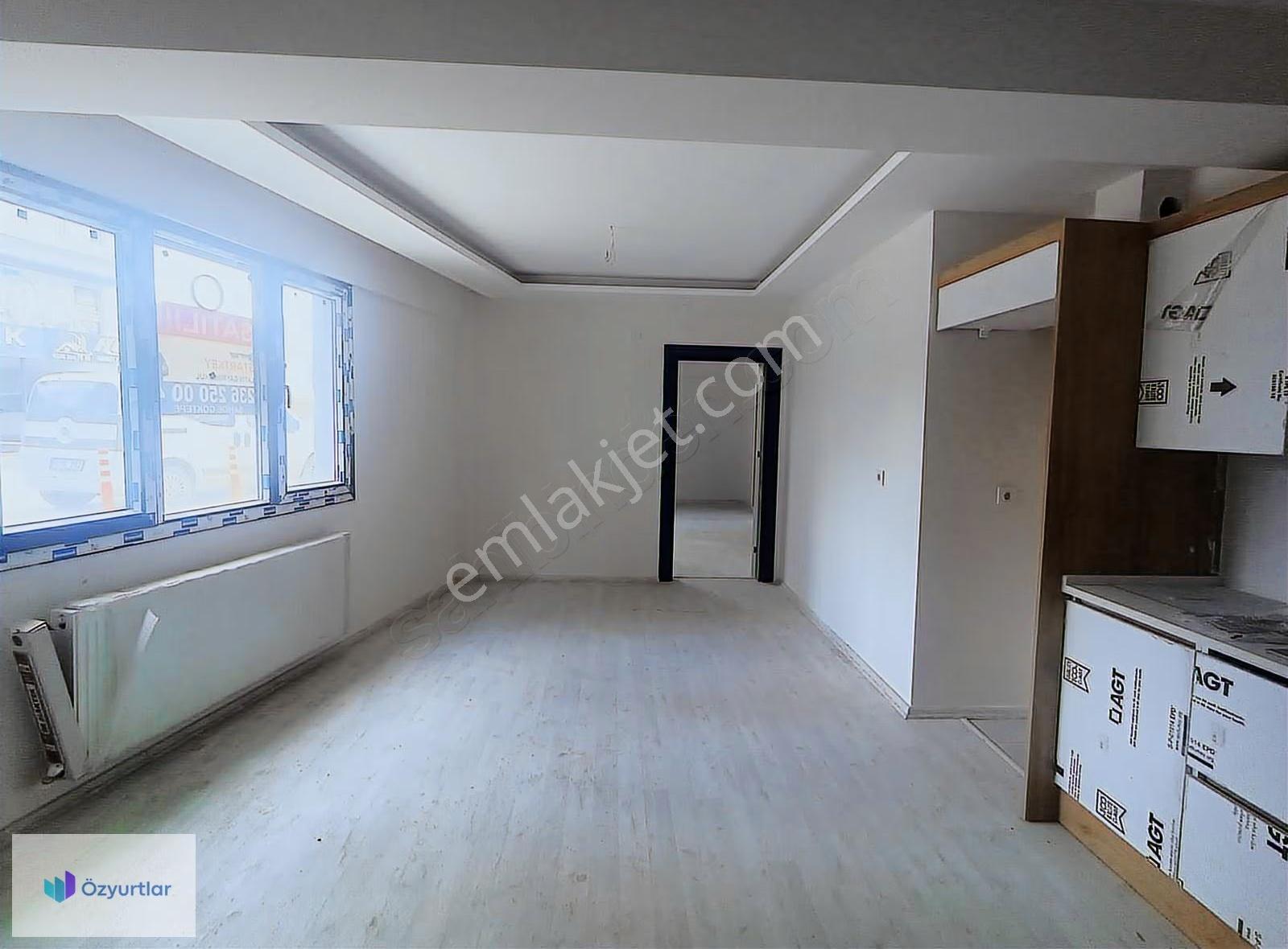 Muradiye Rainbowda Otoparklı 1+1 Daire - Görsel 14
