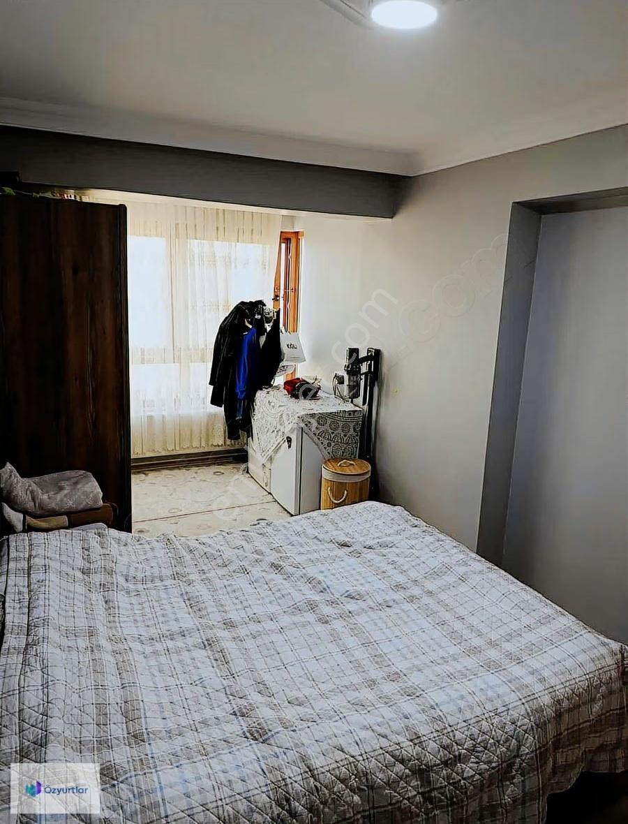 Güzelyurt Mahallesi'nde Site İçi 2+1 Ara Kat Daire - Görsel 14