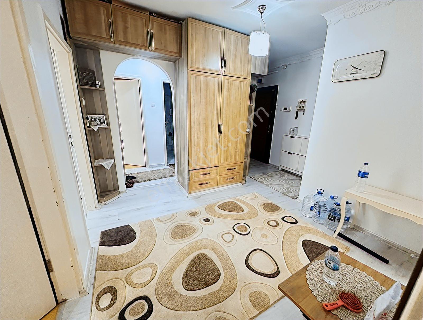 Yunus Emre Caddesi Yakını Orta Kat Bağımsız 3+1 125m2 Daire..! - Görsel 7