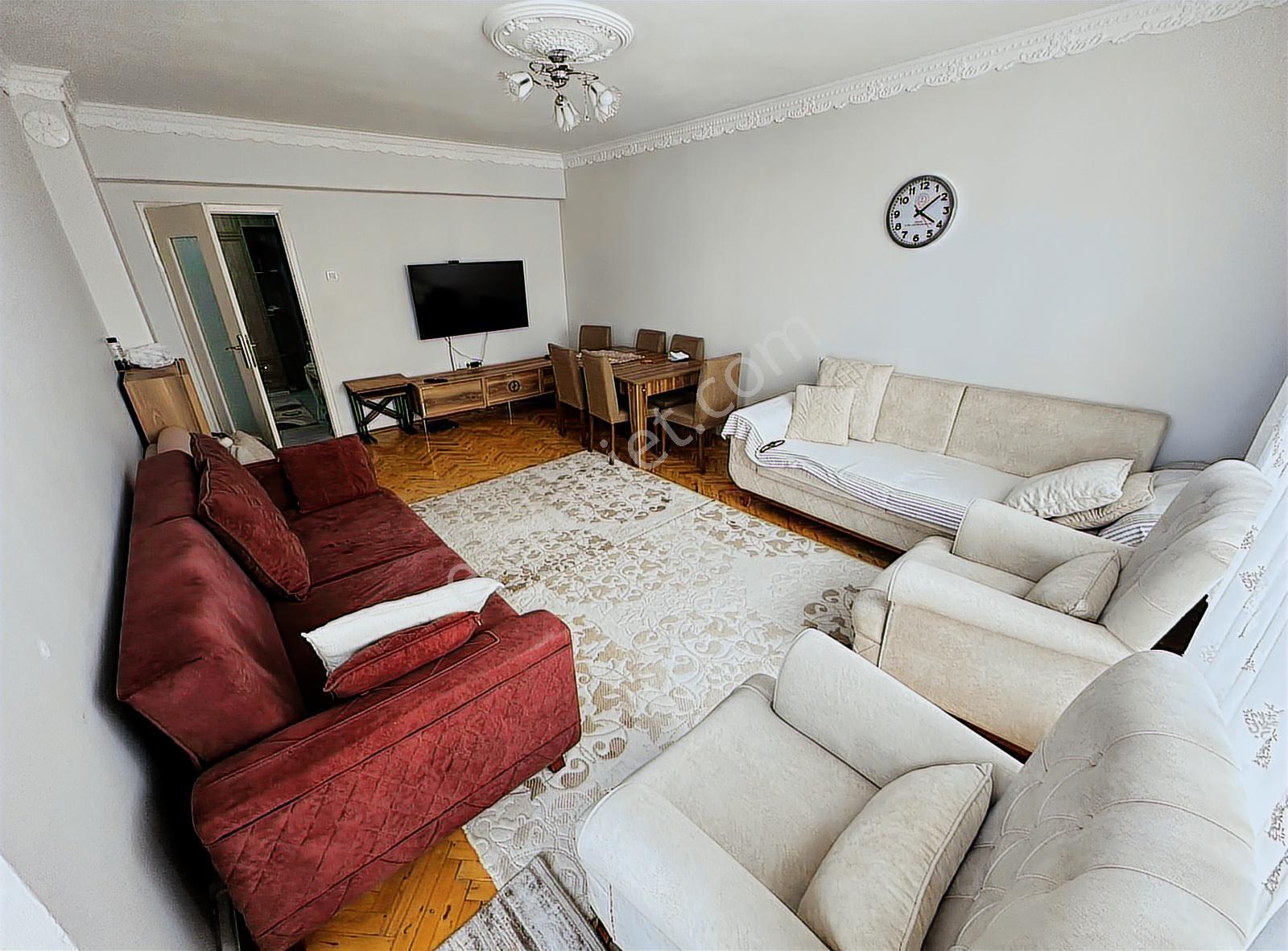 Yunus Emre Caddesi Yakını Orta Kat Bağımsız 3+1 125m2 Daire..! - Görsel 30