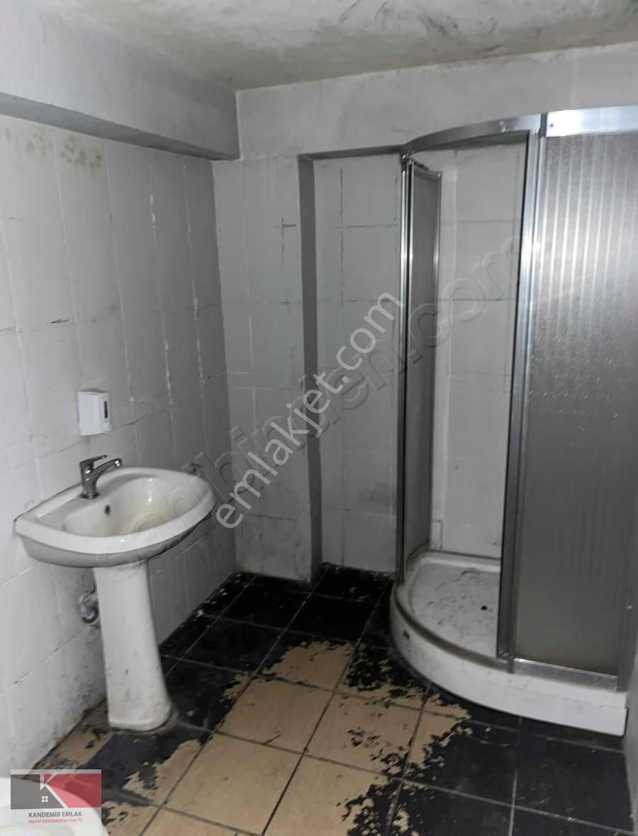 Giyimkent Kandemir Emlaktan 265 M2 Kiralık Mağaza - Görsel 15