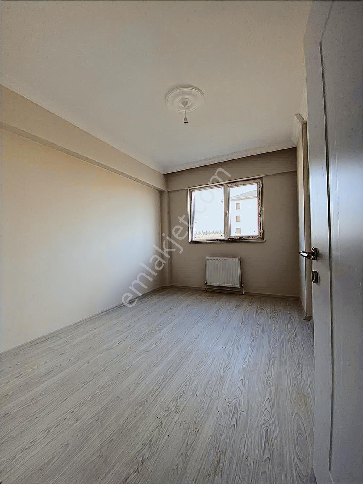 Kılavuz Mah.mutfak Dolaplı 4.5+1 Kış Bahçeli Satılık Daire - Görsel 23