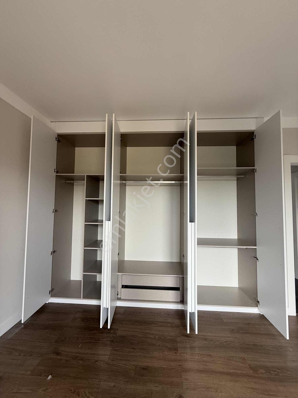Sivas Eğriköprü Mahallesinde Kiralık 4,5+1 Lüks Site İçi Daire - Görsel 32
