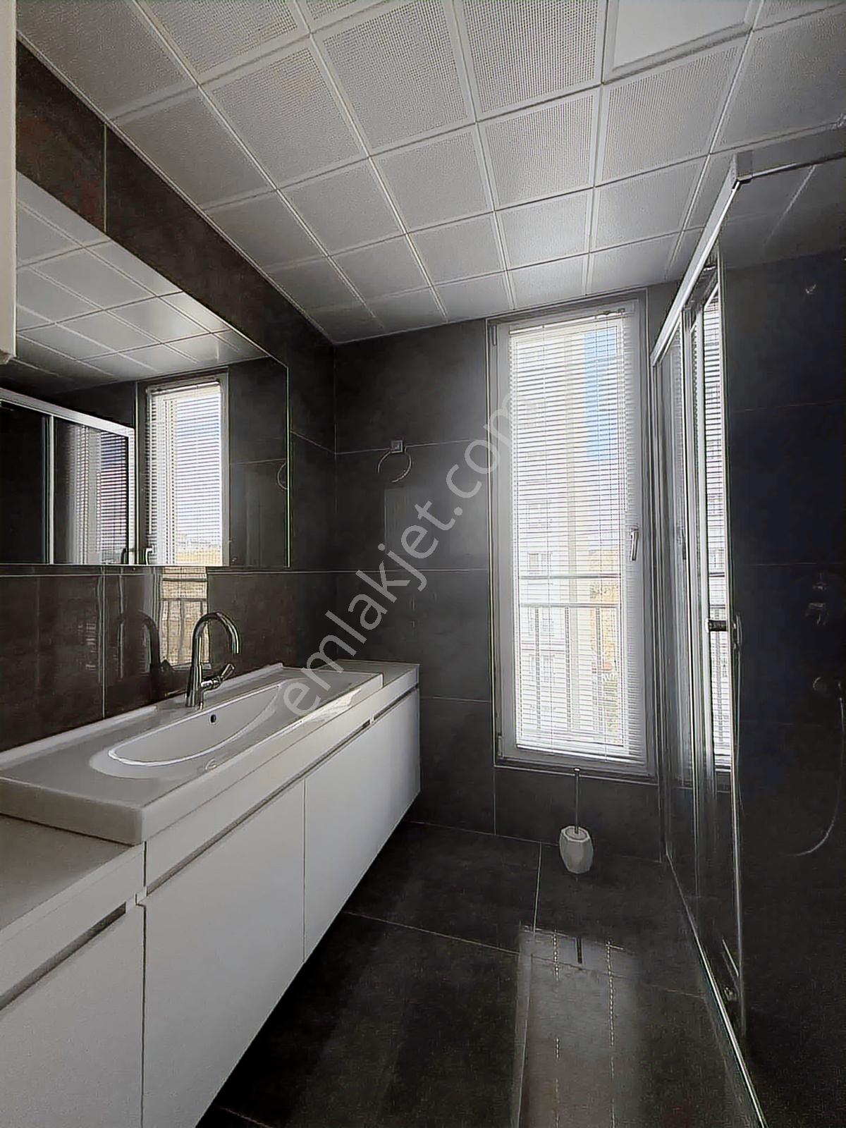 Sivas Eğriköprü Mahallesinde Kiralık 4,5+1 Lüks Site İçi Daire - Görsel 7