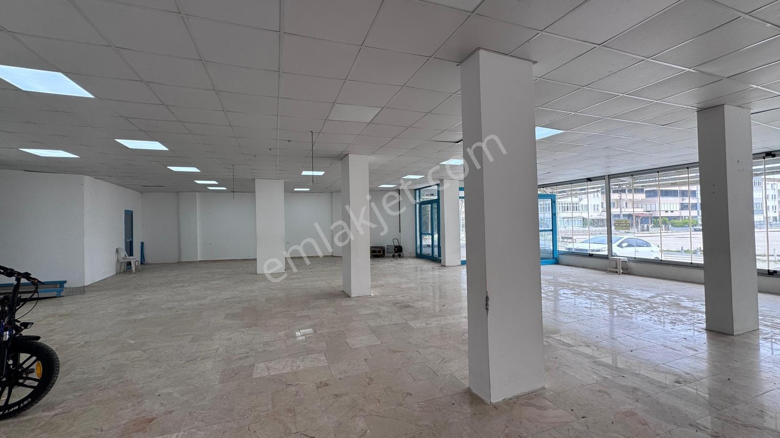 Expert'ten Bursa Karacabey Bayramderede Kiralık Dükkan - Görsel 18