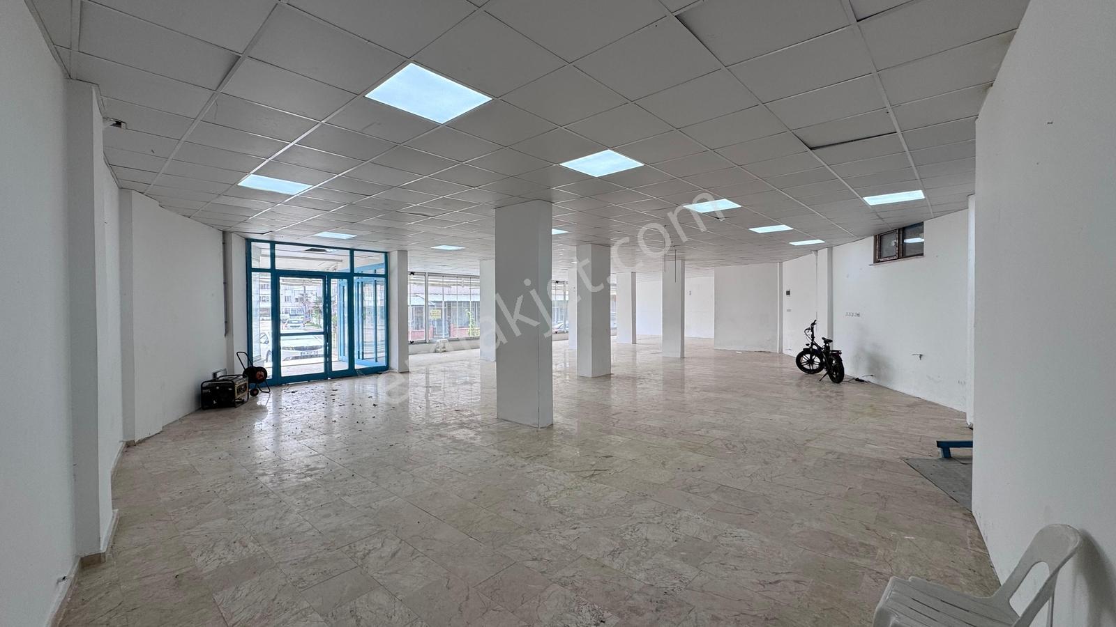 Expert'ten Bursa Karacabey Bayramderede Kiralık Dükkan - Görsel 8
