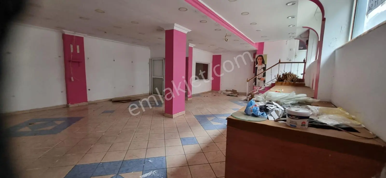 B.paşa Orta Mah. 100m² Yarı Bodrum Dükkan Mağaza - Görsel 4