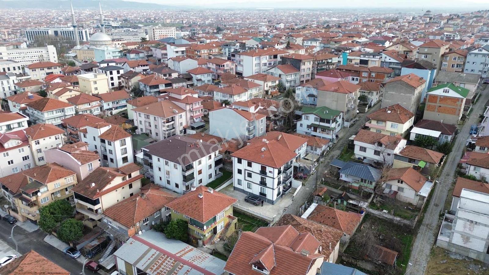 Sakarya Hızırtepede Satılık 128 M2 Sıfır 3+1 Daire - Görsel 12