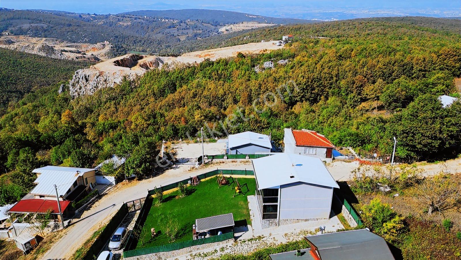 Güngören Bağlar Mevkiinde Doğa Manzaralı Villa - Görsel 7