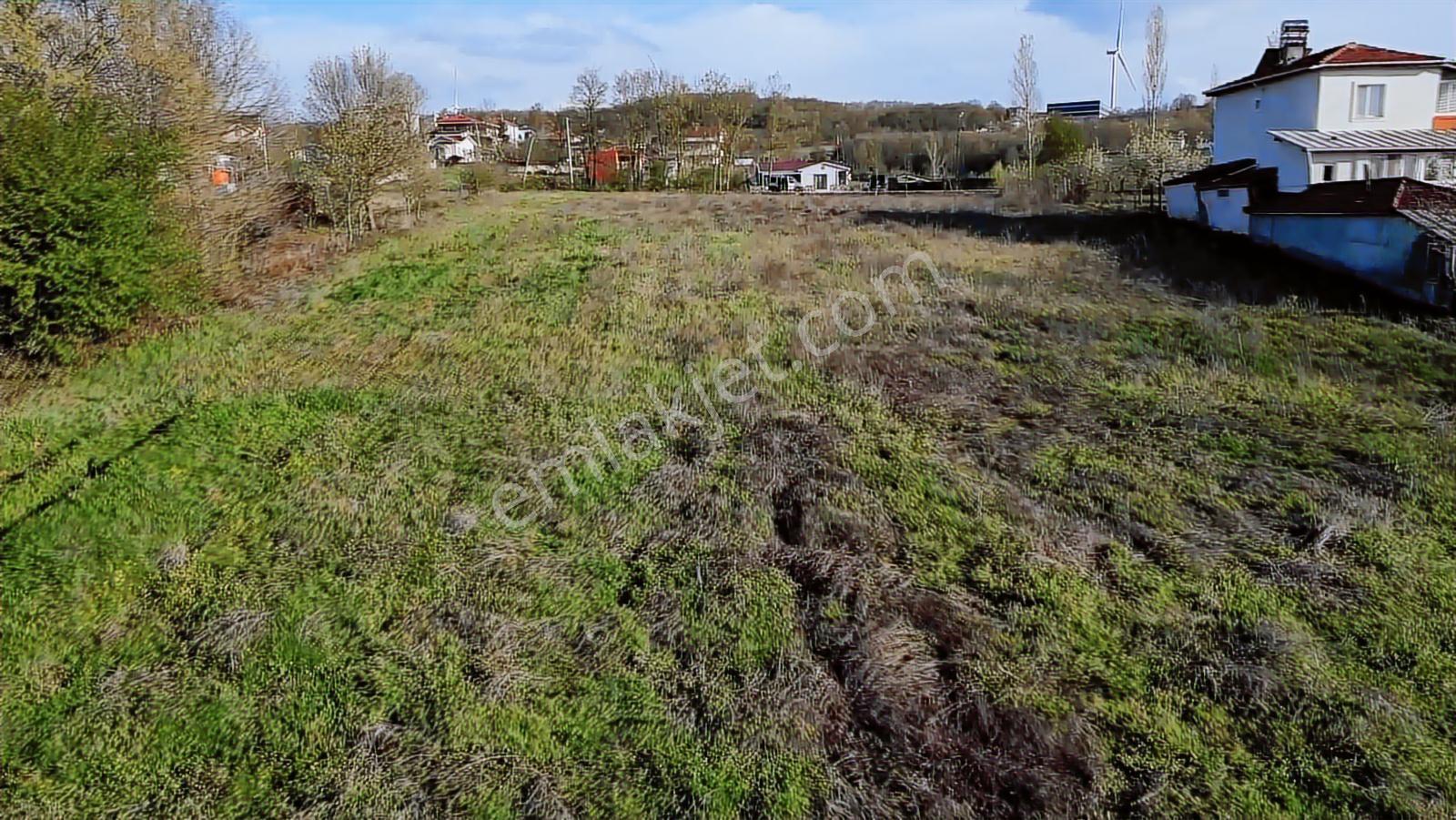 Maksempınar'da Köyün Hemen Yanıbaşında Yatırım Fırsatı - Görsel 3